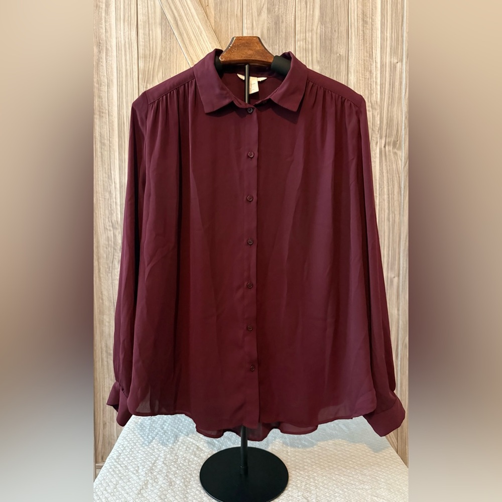 H&M Flowy Burgundy Button-Down Blouse - Size 14 (US)